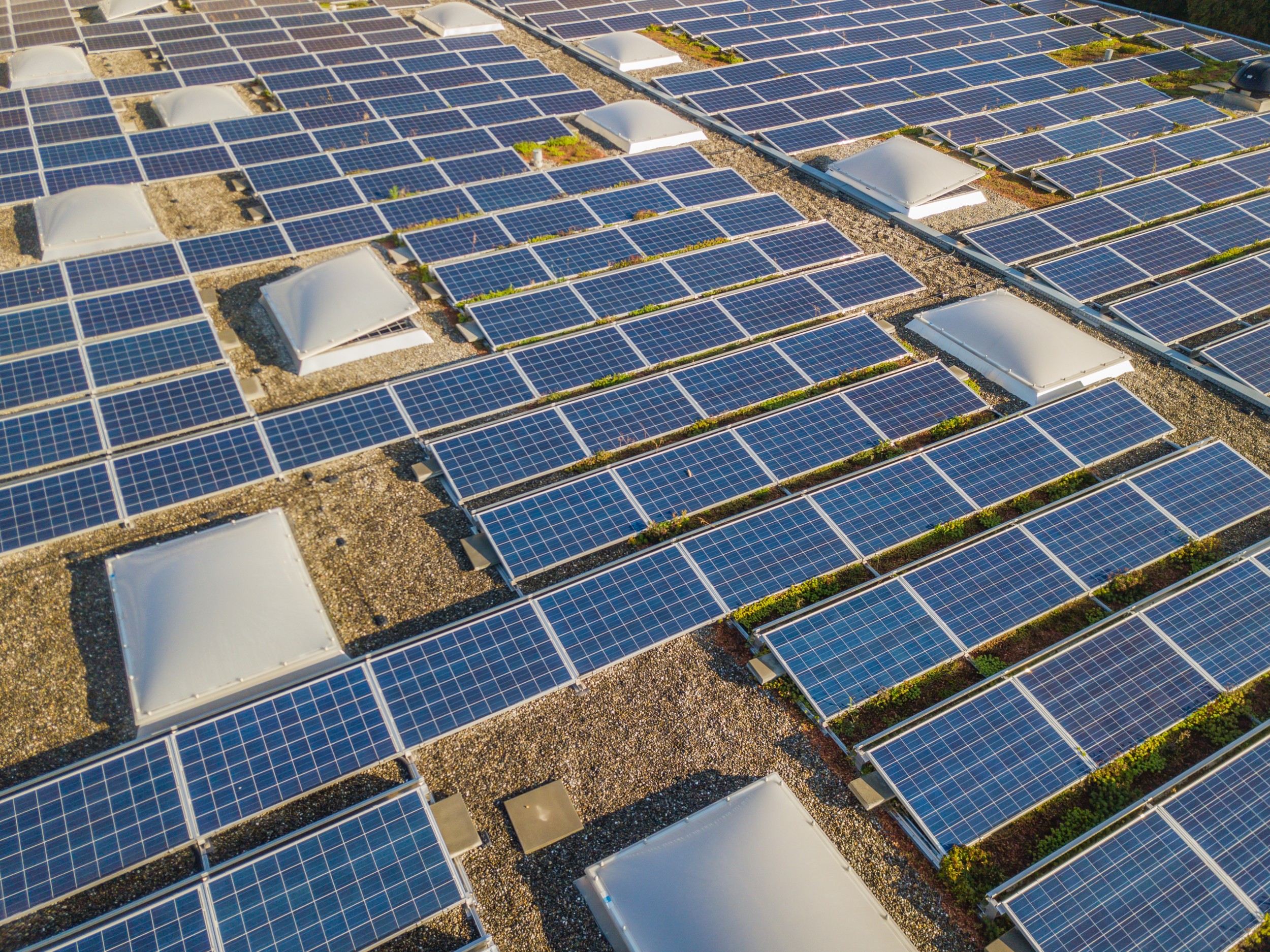 Die Witterung und die Qualität des Sonnenlichts müssen einberechnet werden, um den Energieertrag neuer Solarzellen realistisch zu berechnen.
