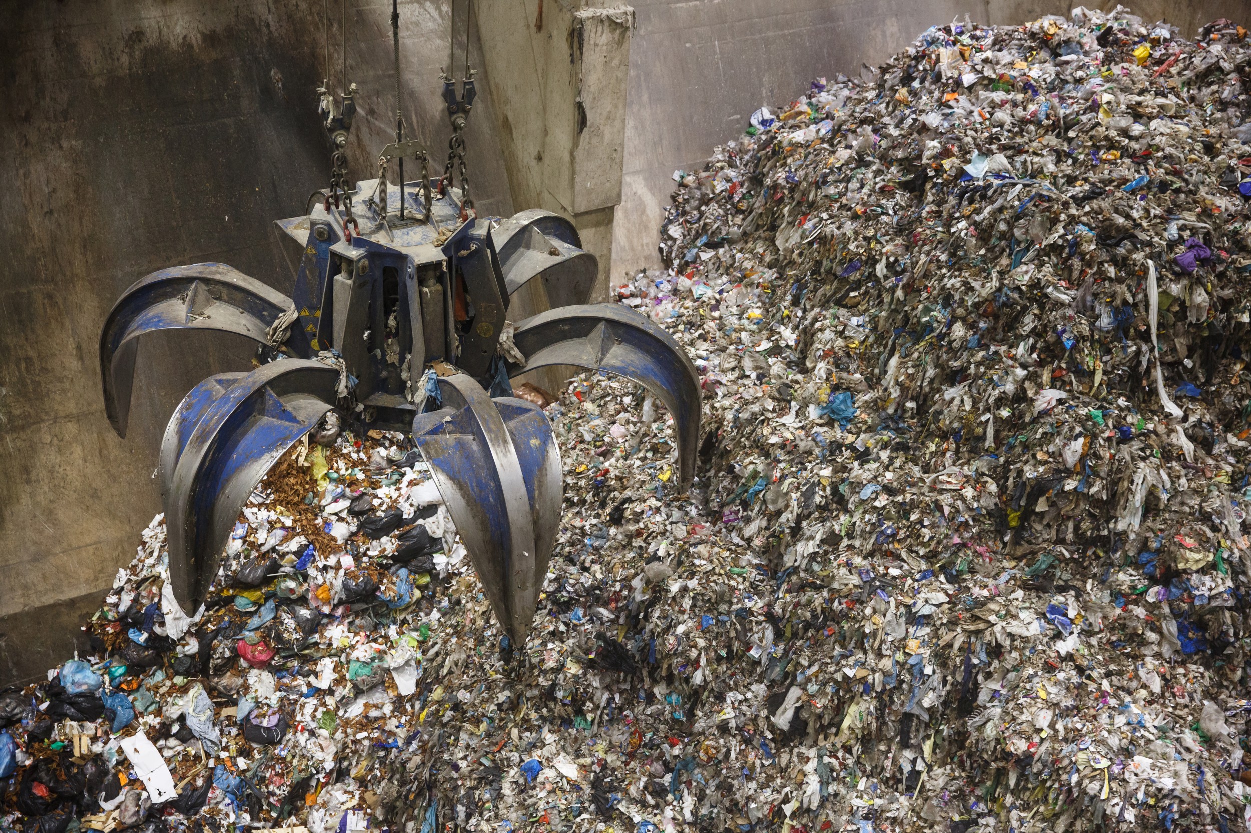 Mountains of rubbish: suitable methods allow for the generation of electricity and heat.