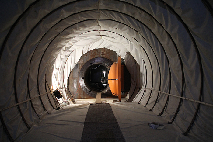 L’intérieur d’un réservoir d’air comprimé, au cœur de la montagne.